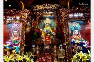 Bí ẩn ngôi đền Truông Bát thờ Bà Chúa Lộc ở Hà Tĩnh