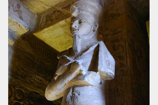 Bí mật về lỗ khoan ở Ai Cập cổ