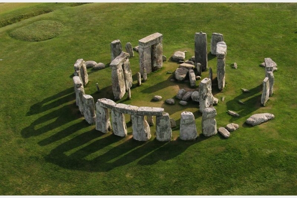 Choáng váng vì lý do ra đời của cự thạch Stonehenge