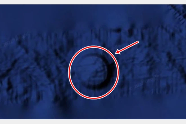 Soi Google Earth thấy thứ tròn lạ, bí ẩn: Bằng chứng về người ngoài Trái Đất?