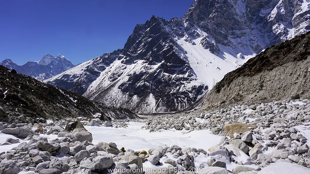 Khung cảnh tĩnh mịch giữa đêm, nơi xuất hiện hiện tượng tâm linh