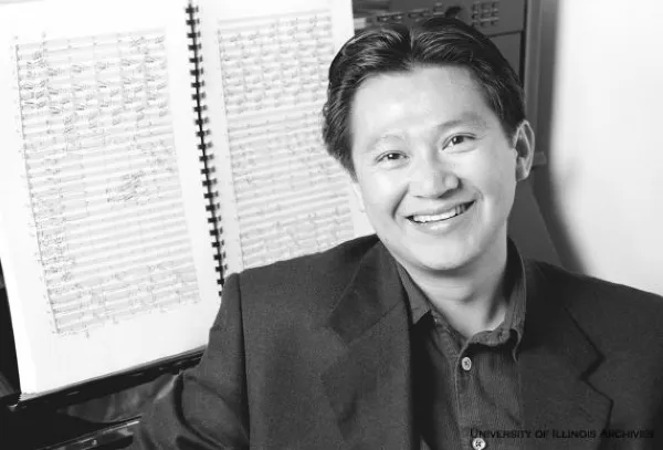 Chân dung Giáo sư nhạc sĩ P.Q. Phan, người sáng tạo Ký ngôn dị truyền “Tiếng khóc lúc nửa đêm – phần 2”